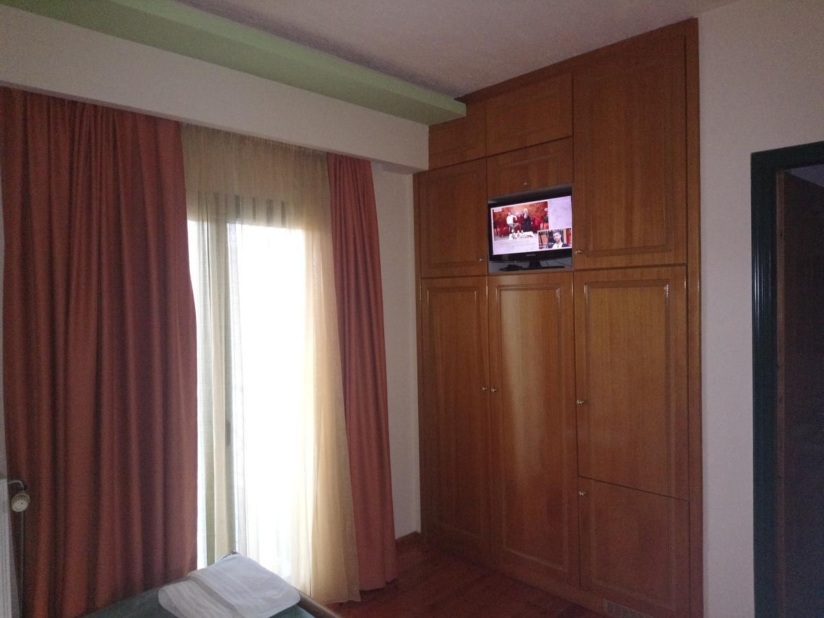 Hotel Elikonio Agia Anna  Exterior foto